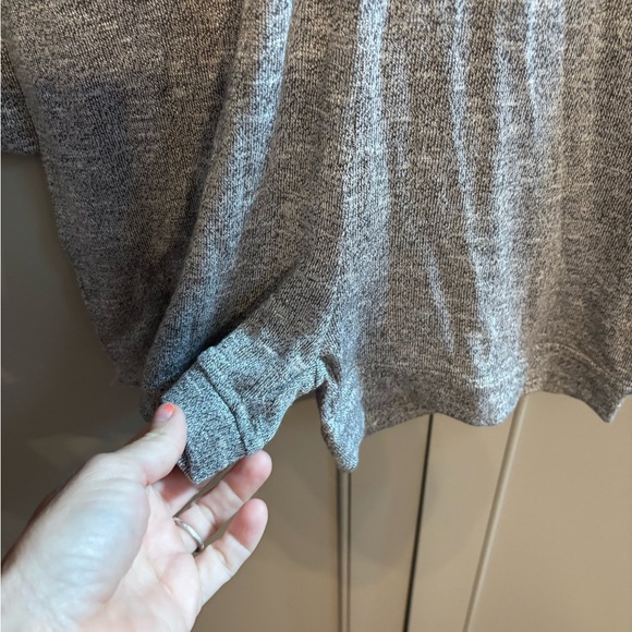 University of Virginia grey woman’s romper sz Small - Picture 2 of 5